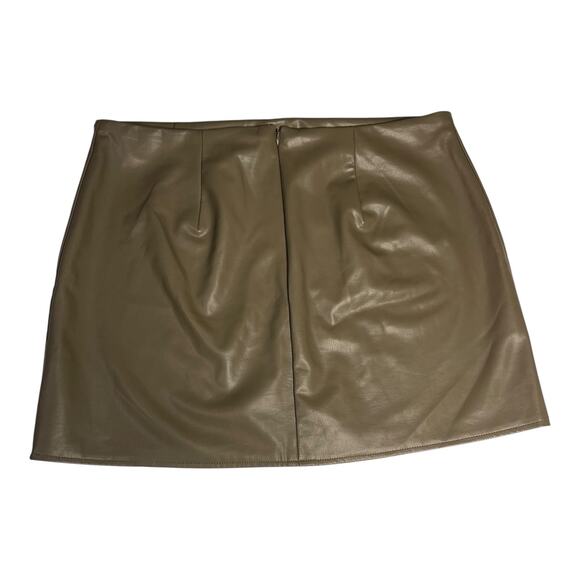 Forever 21 Plus Size 0X Olive Brown Faux Leather Mini Skirt High Waist Zip Back - Picture 2 of 6